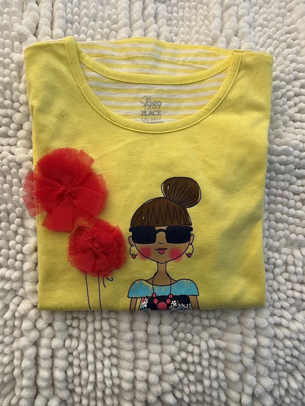 LG Yellow Short Sleeve Tee with Red Tulle Flower Appliqués